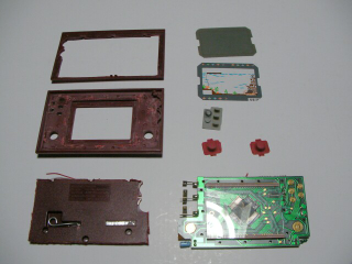 Illustration for article titled Nintendo Game & Watch Modded Into Cellphone (Verdict: WANT)